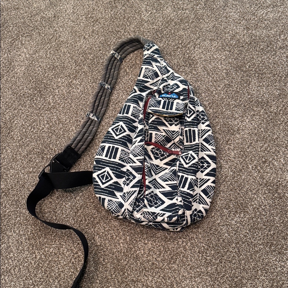 Kavu Black and White Sling Bag